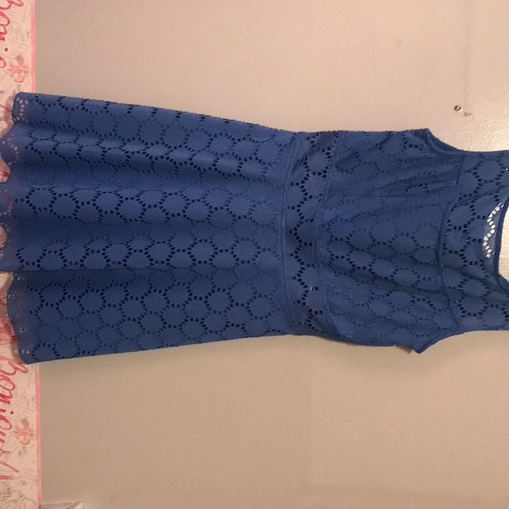 Peek-a-boo cut out blue dress